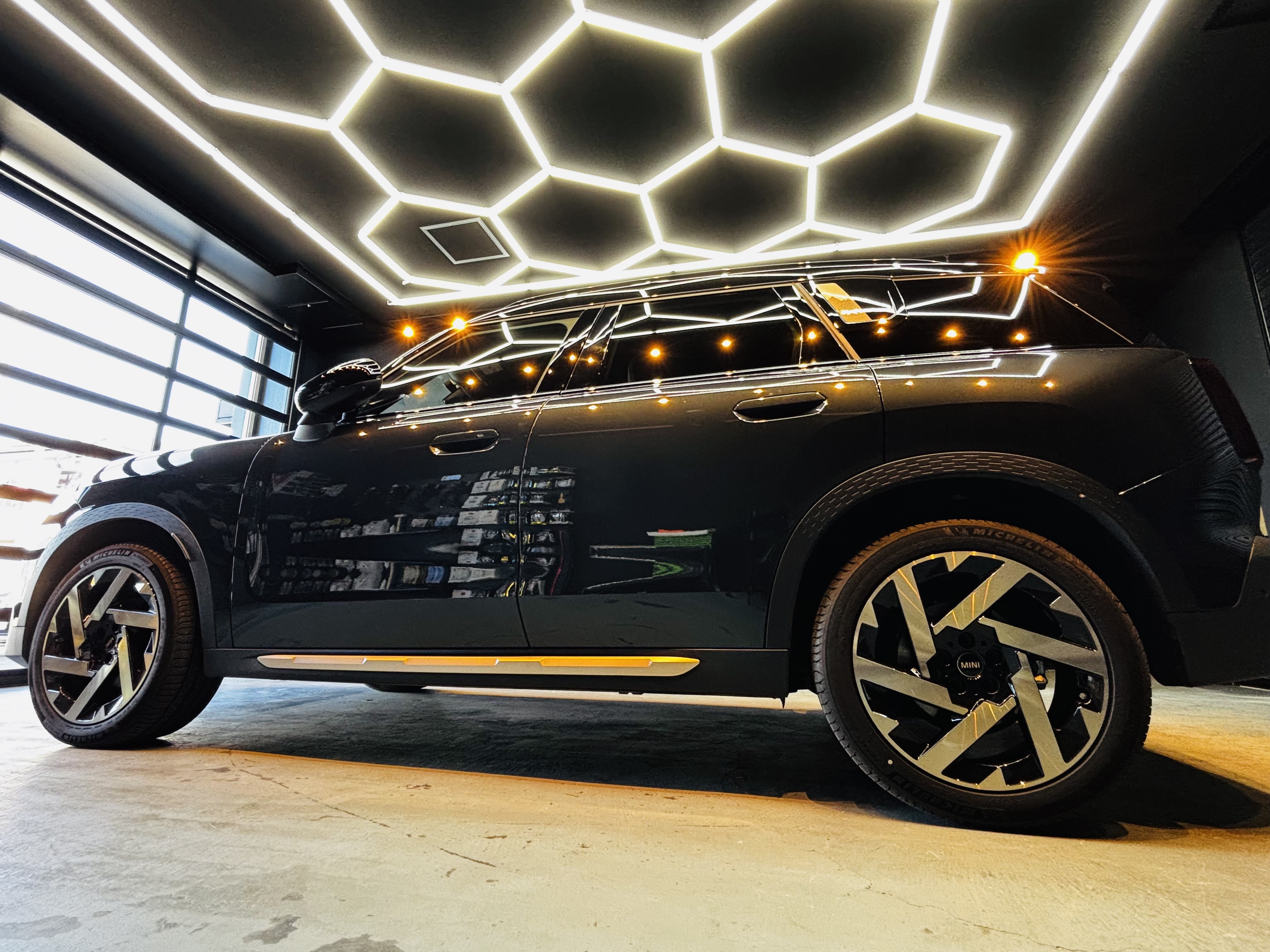 MINI Countryman（RAVA カーボンコーティング）の追加写真