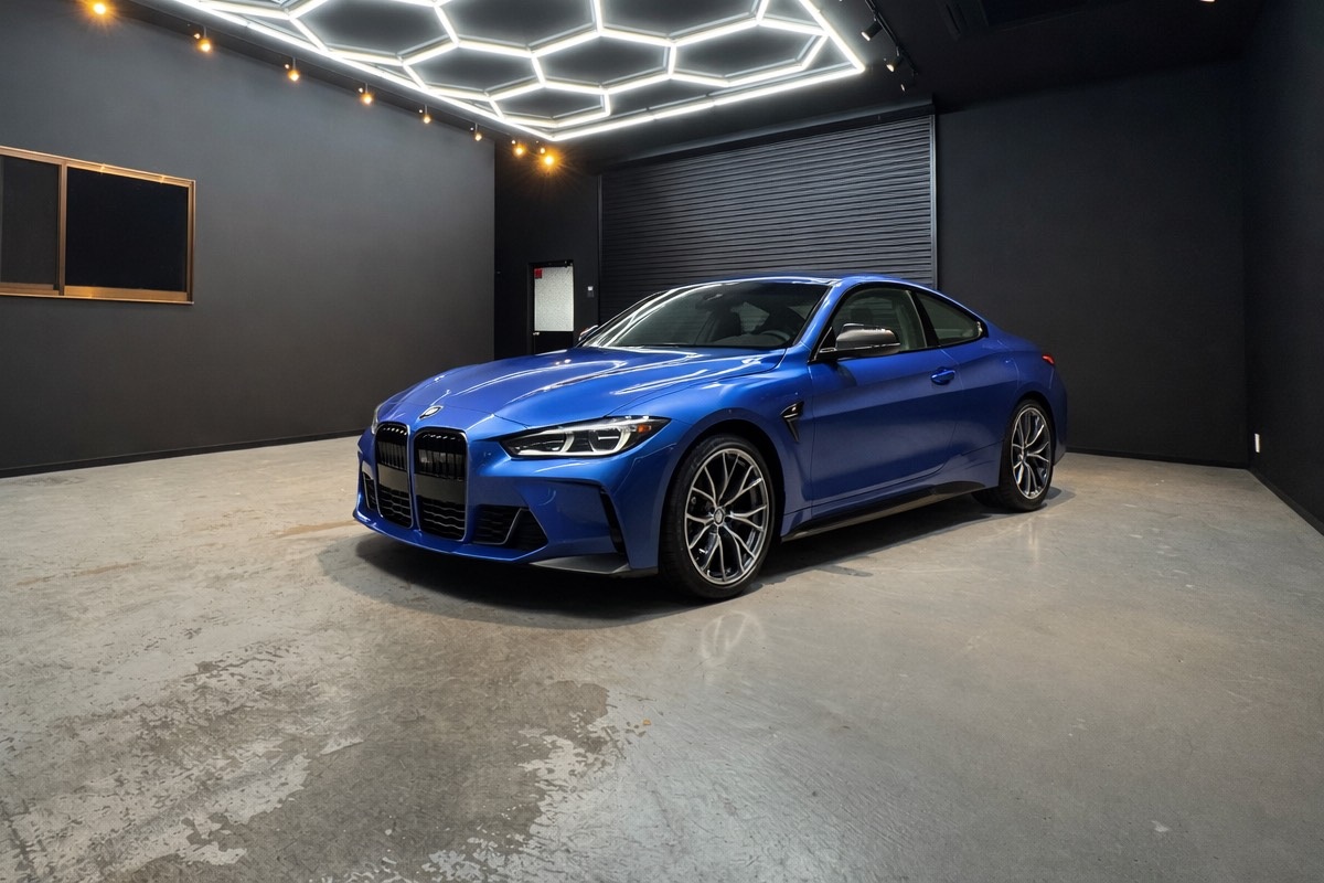 モックベルのカーコーティングサービス